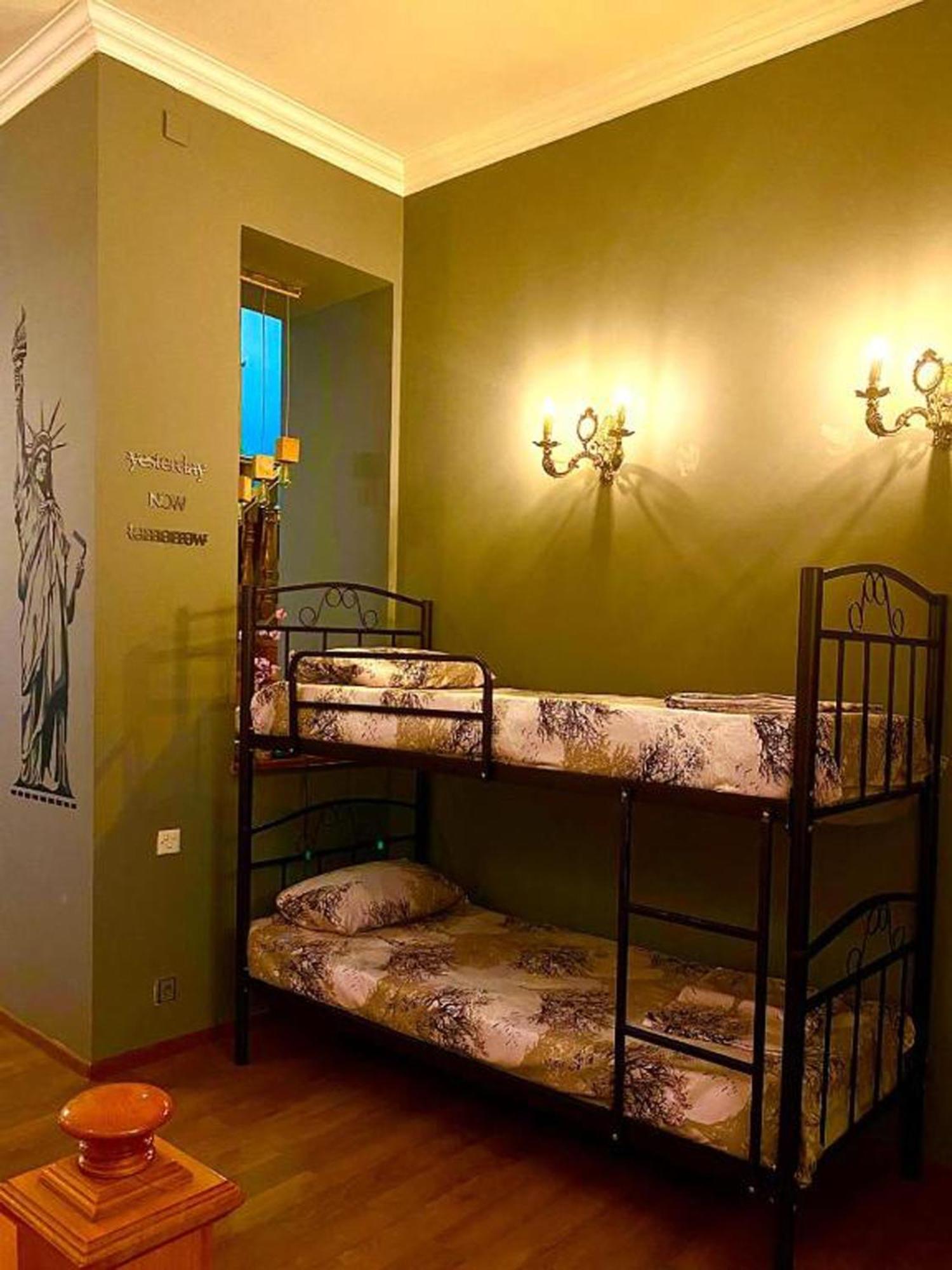 S T Hostel Formerly Sth Hostel Baku Exteriér fotografie